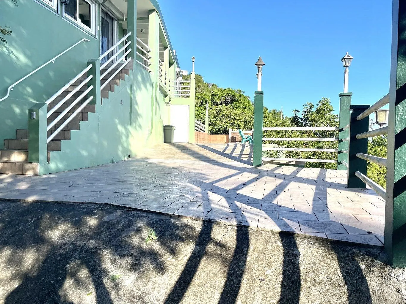 2 bed, 1100 sqft, $2,650 — Photo 4
