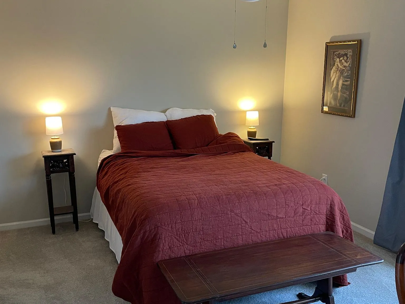 333 Edgewater Ln — Photo 3