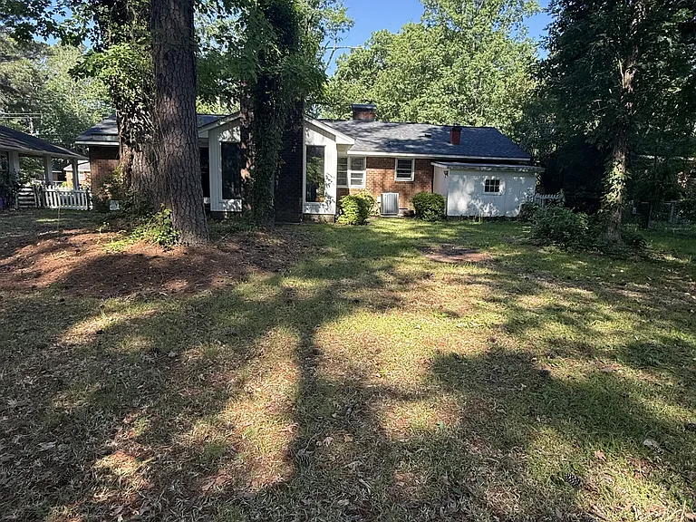 207 Belvedere Dr — Photo 15