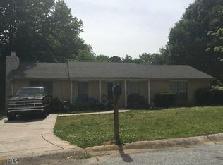 6131 Deerfield Ct, Morrow, GA 30260