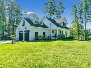 295 Chases Pond Rd, York, ME 03902
