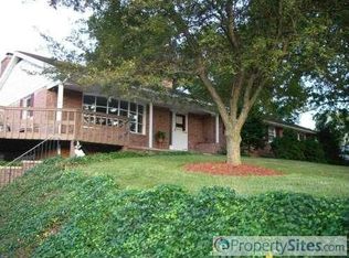 115 Green Rd, Reading, PA 19606