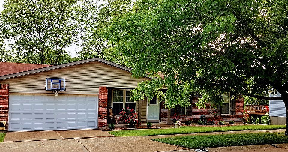 1st image of 6035 Brantley Dr