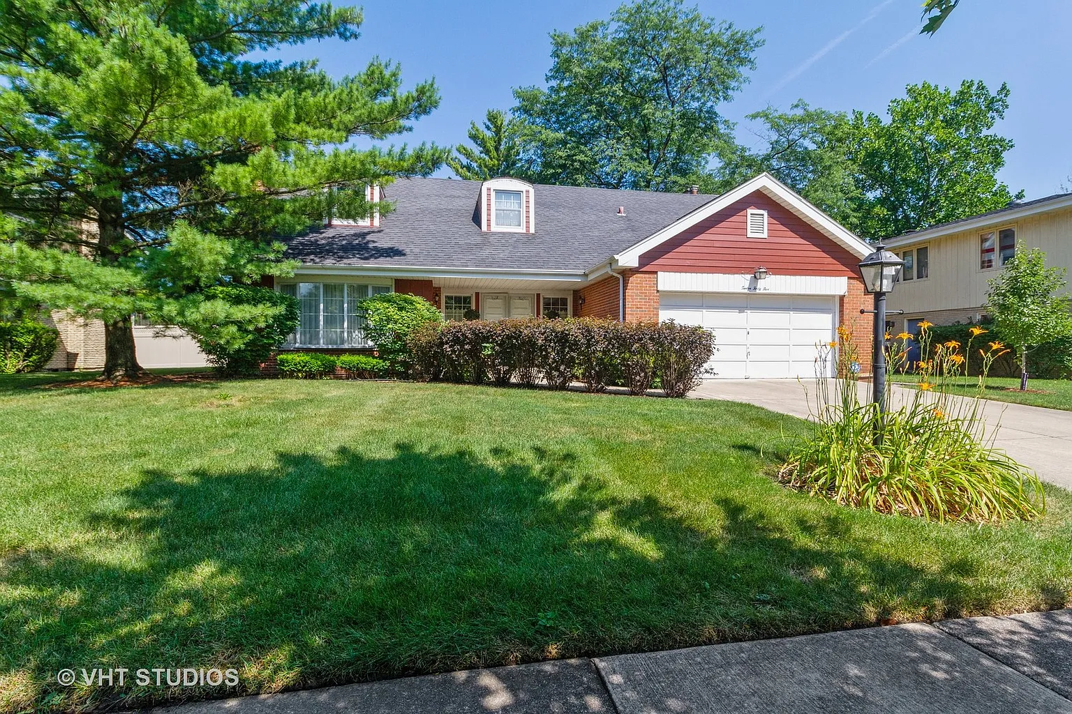 1245 Berry Ln photo 1
