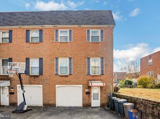 160 Rennard St, Philadelphia, PA 19116