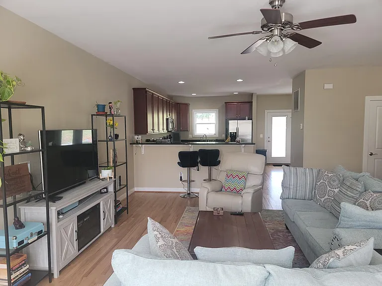 2138 Sundown Pl — Photo 7