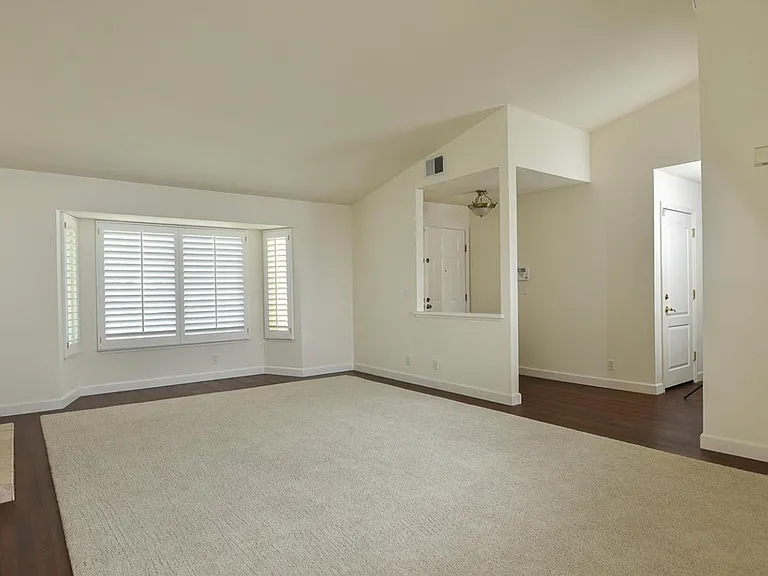 9208 El Caminito — Photo 3