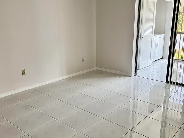 5275 Europa Dr #I — Photo 18