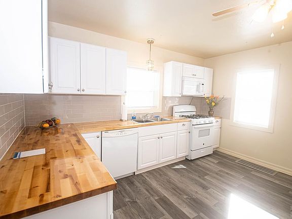 3rd image of 801 E Northern Ave