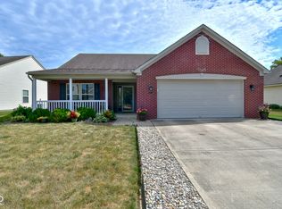 5773 Arlington Dr, Plainfield, IN 46168