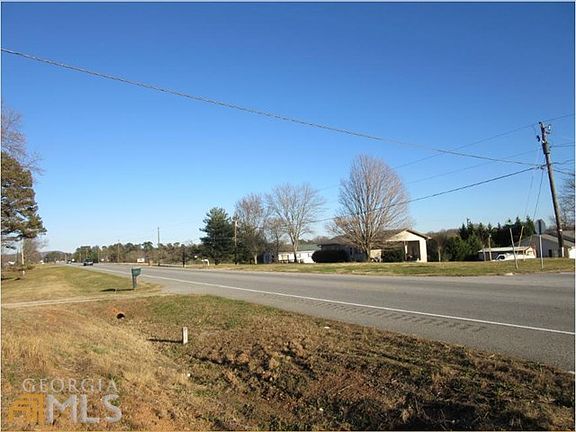 4th image of 5625 Highway 129