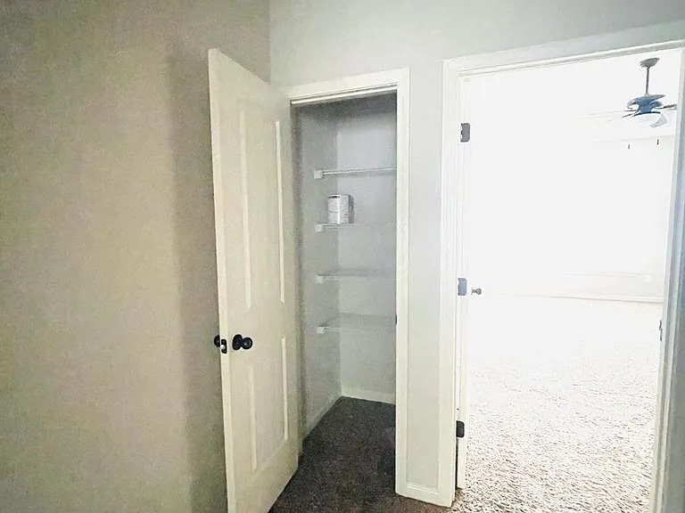 600 Oakside Pl — Photo 16