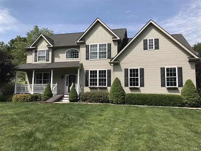 1st image of 19 Hannah Ln