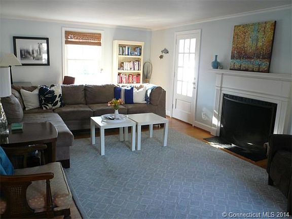 Large front to back living ...