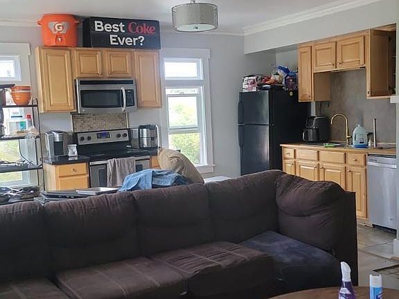 2nd image of 4758 19th Ave NE #3