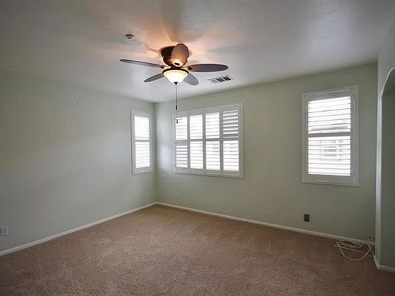 5th image of 24779 Valleywalk St Unit 6