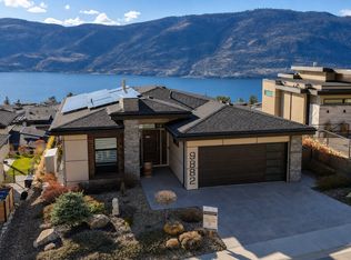 9882 Beacon Hill Dr, Lake Country, BC V4V 0A9