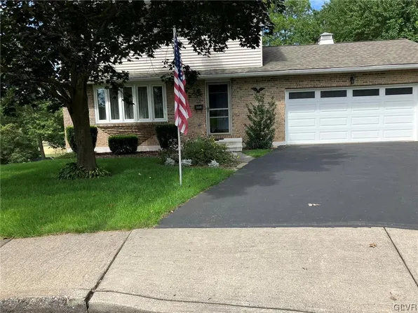 3119 Terrace Cir, Whitehall, PA 18052