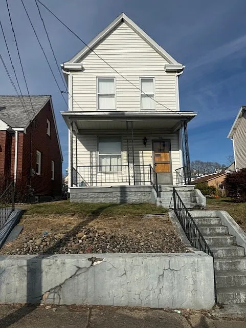 211 S Allen Ave photo 1