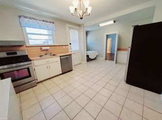 181 Strawberry Hill Ave, Stamford, CT 06902