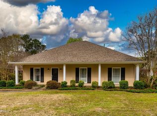 114 E Hill Dr, Madison, MS 39110