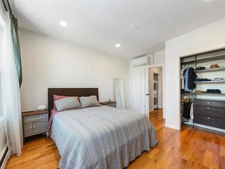 65 Atlantic St #2 — Photo 14