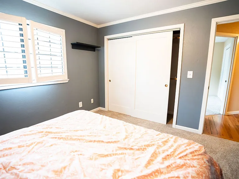 1550 Chabot Ct — Photo 34