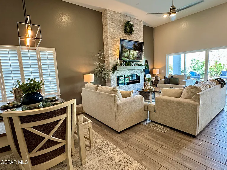 13684 Glen Vista Ln — Photo 7