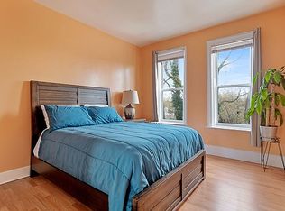 1688 Carroll St #2, Brooklyn, NY 11213