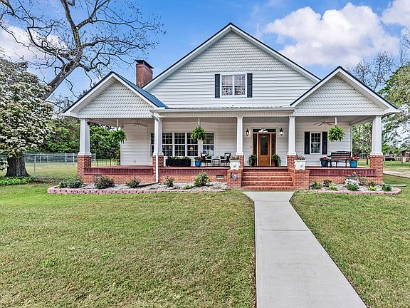 3rd image of 9800 Deepstep Rd