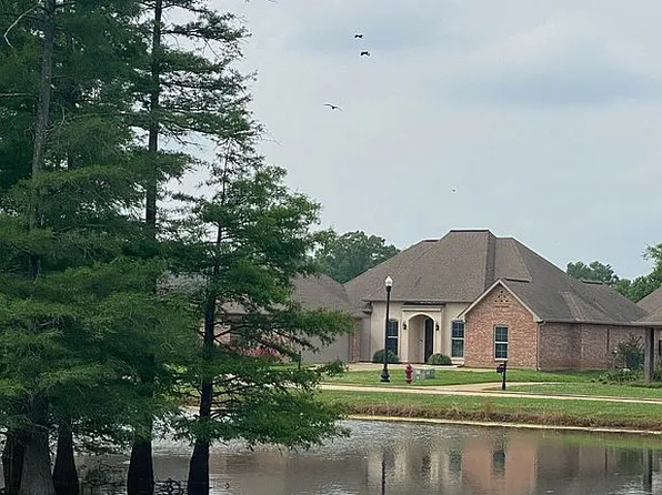 384 Lady Carolyn Cir, Woodworth, LA 71485