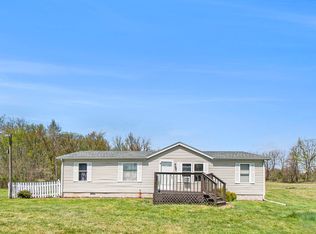 1905 Fitchburg Rd, Stockbridge, MI 49285