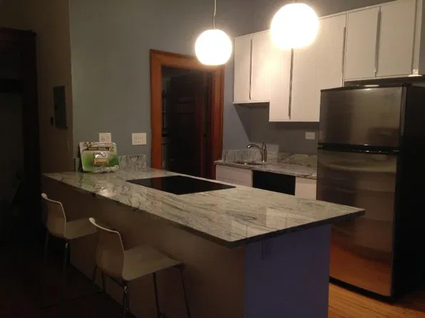 836 Beacon St #2, Boston, MA 02215
