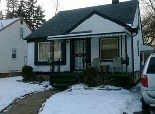 18493 Winthrop St, Detroit, MI 48235