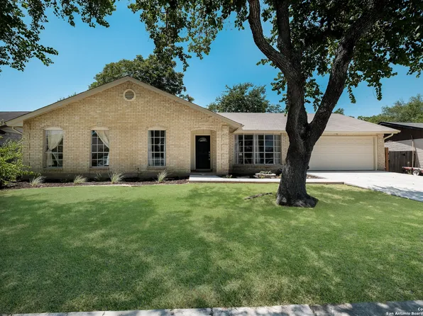 5846 Burgoyne St, San Antonio, TX 78233
