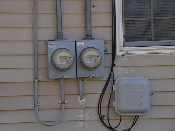 5th image of 20150 Sherwood Rd