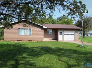 21210 458th Ave, Volga, SD 57071