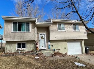 13006 Browne Cir, Omaha, NE 68164