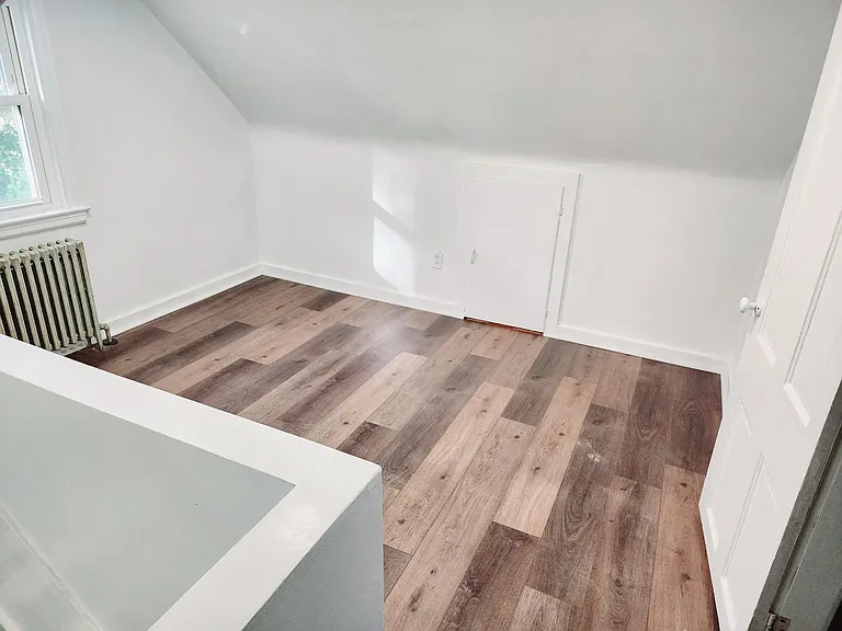 2121 Milz Ct — Photo 11