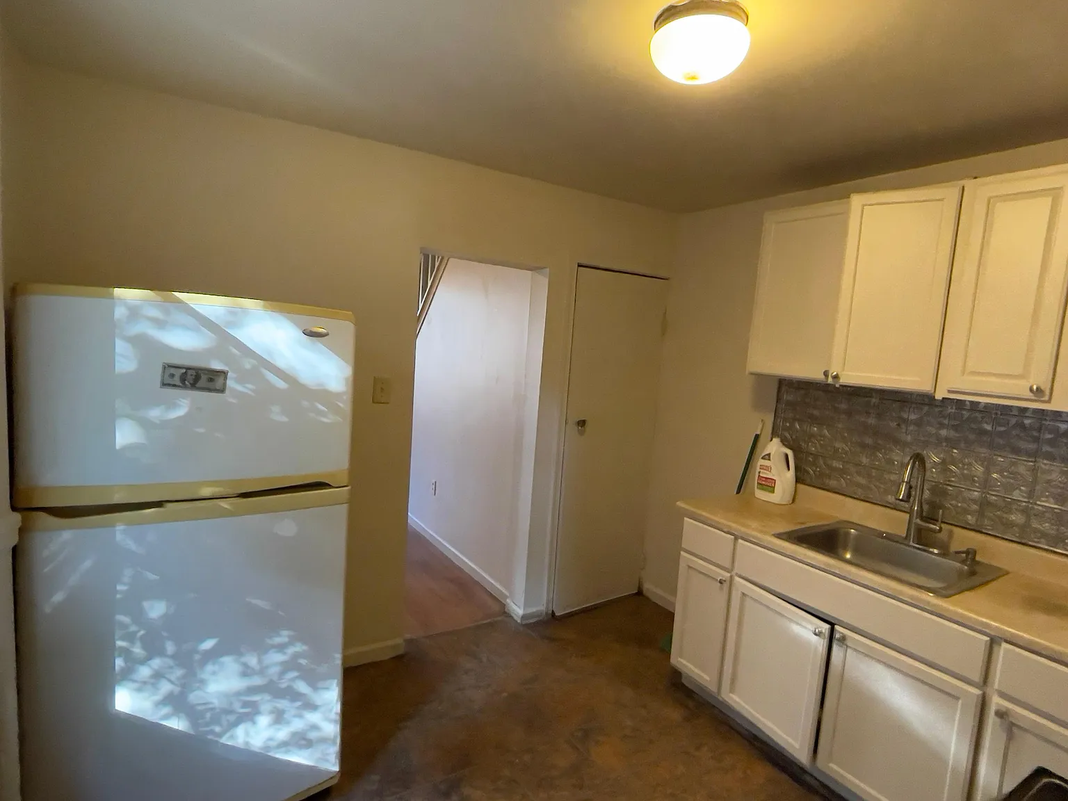 2 bed, 1014 sqft, $1,400 — Photo 4