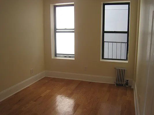 Rented by TAG Real Estate | media 17