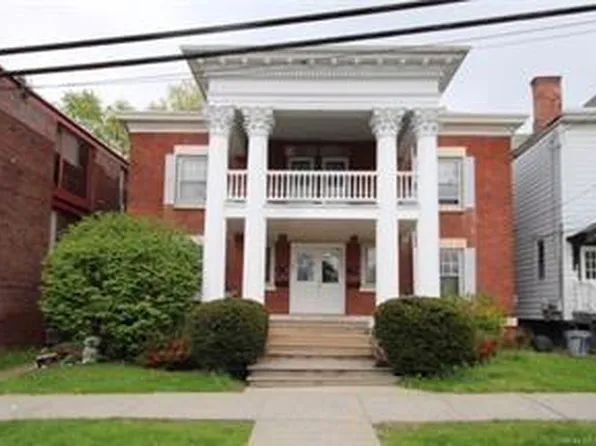 76 S Hamilton Street, Poughkeepsie, NY 12601