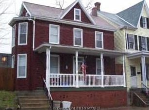 2nd image of 531 N Mulberry St