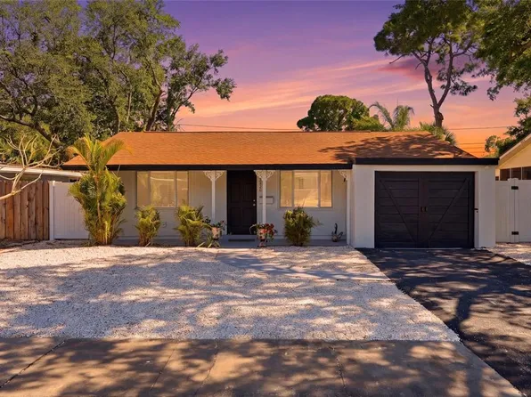 8020 24th Ave N, Saint Petersburg, FL 33710