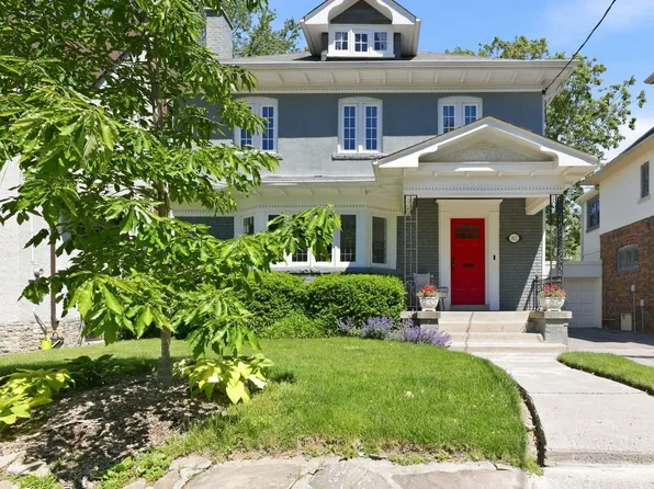 102 Ridge Dr, Toronto, ON M4T 1B8