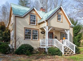 495 Sprinkle Branch Rd, Marshall, NC 28753