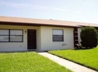 30119 Robin Ln, Tavares, FL 32778