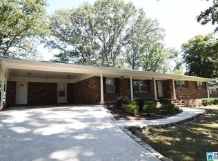 1916 Buttercup Dr, Birmingham, AL 35226