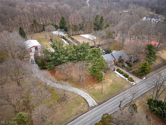 2nd image of 4725 Webb Rd