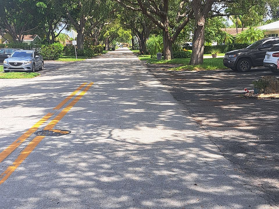 Nice tree lined block